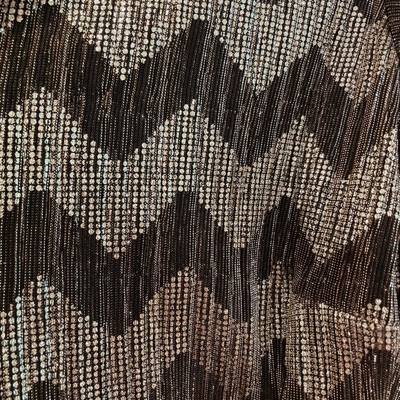 Debenhams Zig Zag Metallic Wrap Dress - Picture 7 of 8